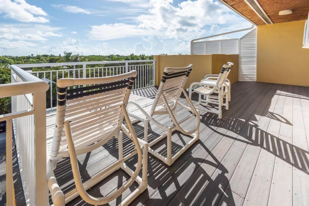 St Kitts - Downtown Waterfront Penthouse Pool Dock Parking Villa Key West Luaran gambar