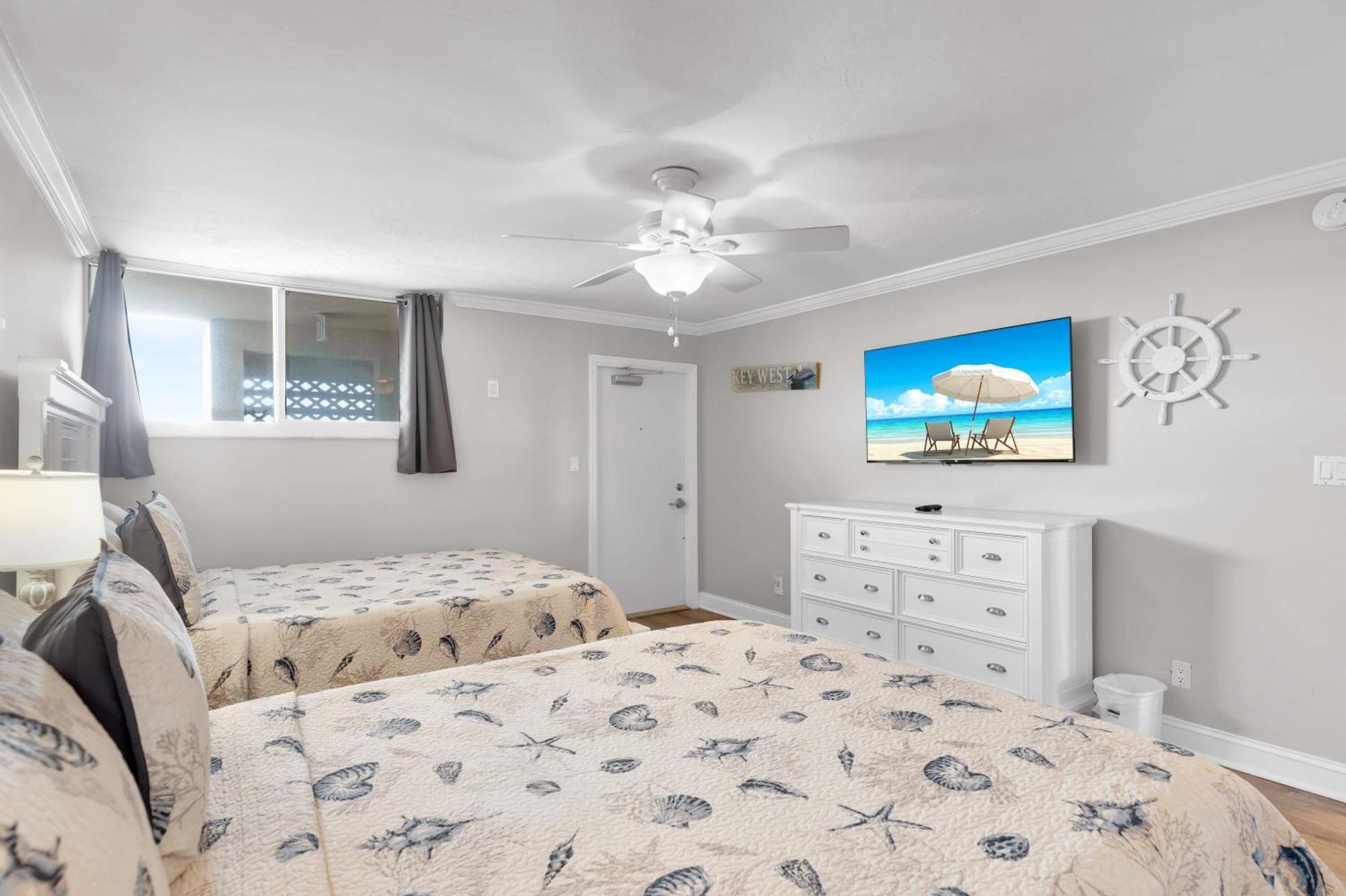 St Kitts - Downtown Waterfront Penthouse Pool Dock Parking Villa Key West Luaran gambar
