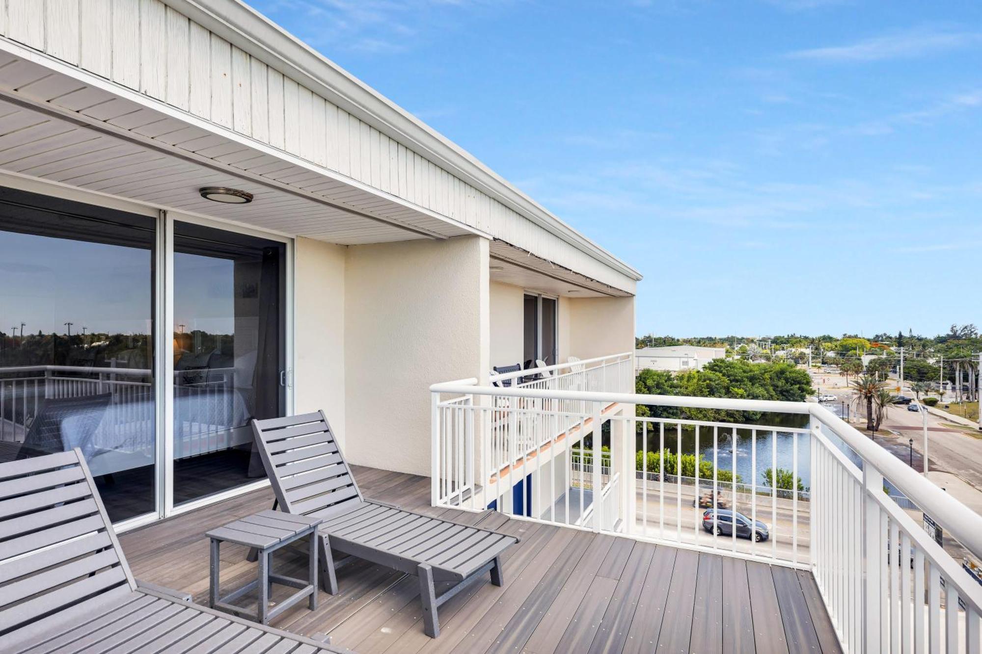 St Kitts - Downtown Waterfront Penthouse Pool Dock Parking Villa Key West Luaran gambar