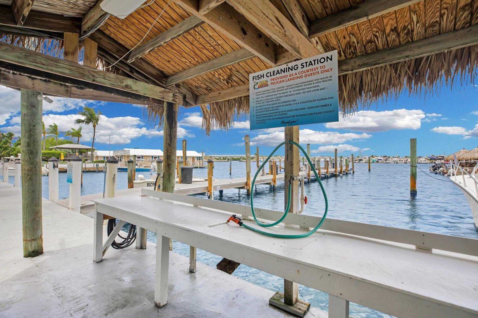 St Kitts - Downtown Waterfront Penthouse Pool Dock Parking Villa Key West Luaran gambar